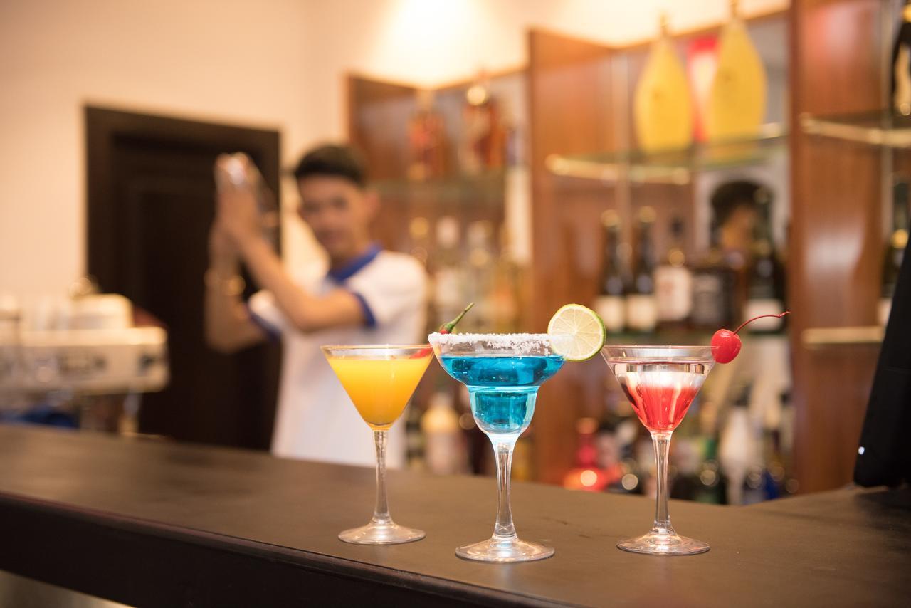 Hotel De L'Homme プノンペン エクステリア 写真