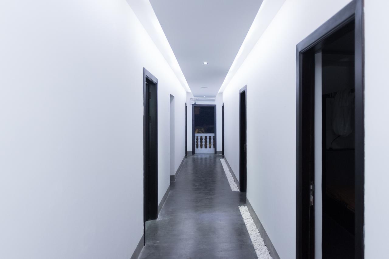 Hotel De L'Homme プノンペン エクステリア 写真